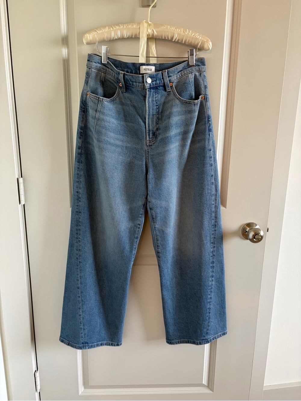 pistola Relaxed Wide-Leg High-Rise Jeans in Medium Blue